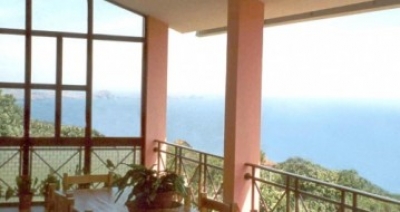 Prisma Restaurante &amp; Bar